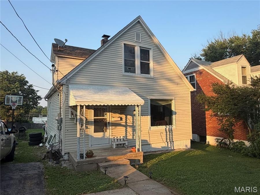 9421 Holtwood Road