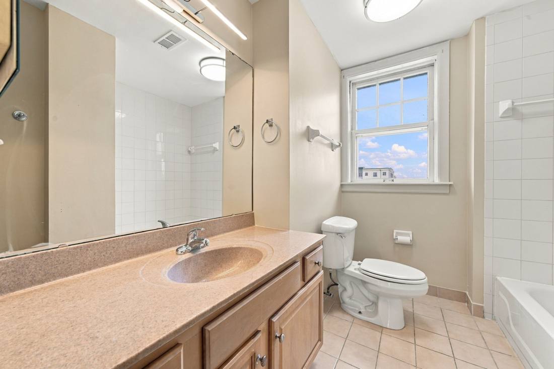 321 Belt Avenue, Unit 502 photo 42