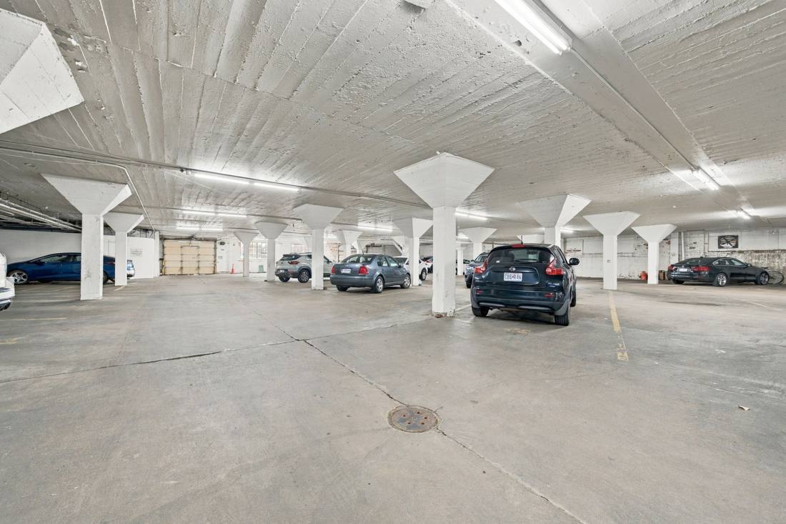 321 Belt Avenue, Unit 502 photo 62