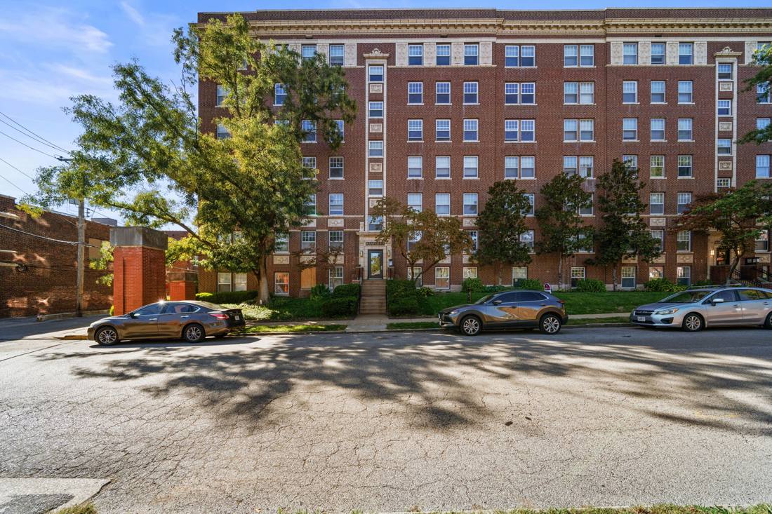 321 Belt Avenue, Unit 502 photo 71