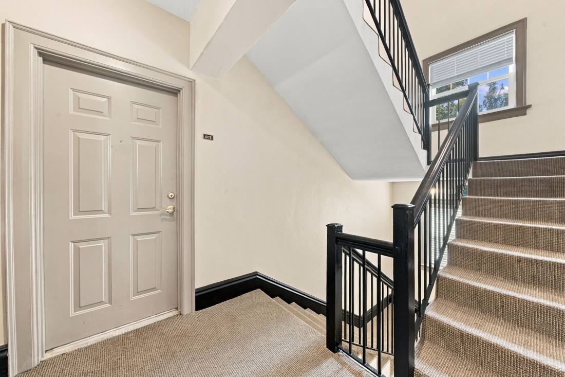 321 Belt Avenue, Unit 502 photo 8