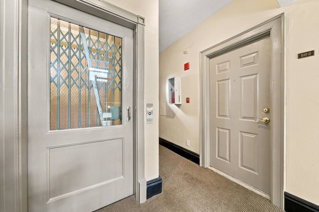 321 Belt Avenue, Unit 502 photo 9