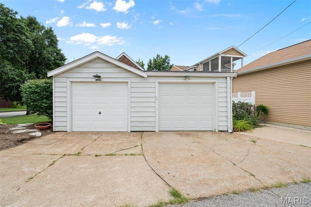 3721 Clifton Avenue photo 41