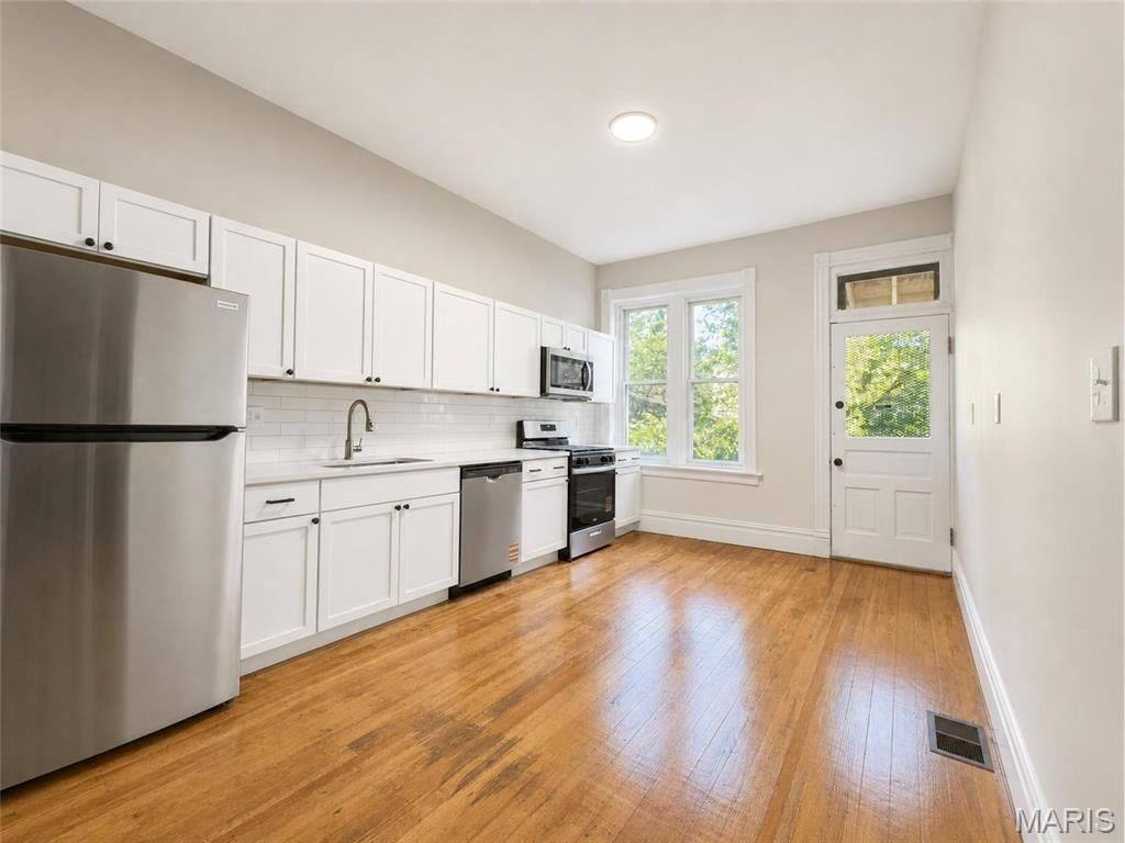 4228 Virginia Avenue photo 22