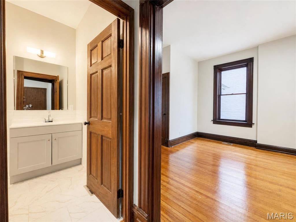 4228 Virginia Avenue photo 33