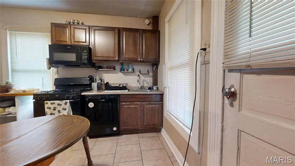 9421 Holtwood Road photo 18